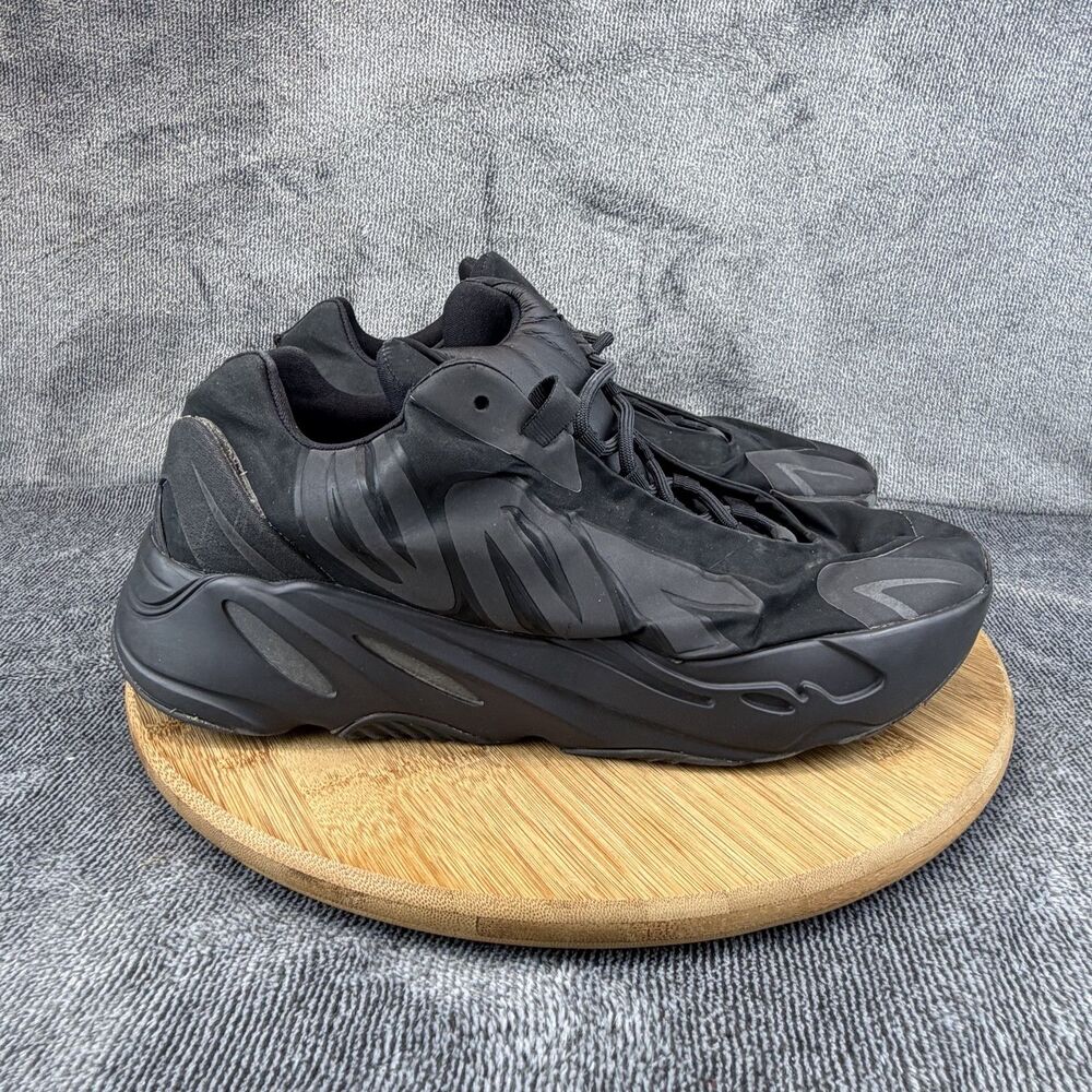 Adidas Yeezy Boost 700 MNVN Shoes Mens Size 11 Black Athletic Sneakers FV4480